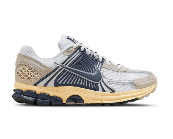 NIKE Zoom Vomero 5 White Thunder Blue Cream